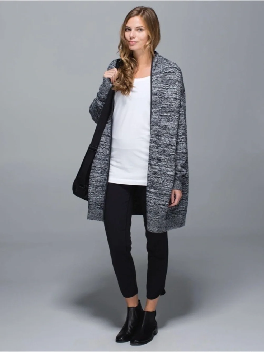 Lululemon Cardi All Day Oversized Knit Cardigan in Black/White